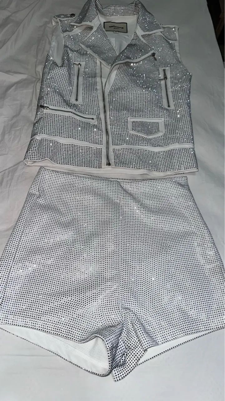 Conjunto com strass lindíssimo  - Foto 5