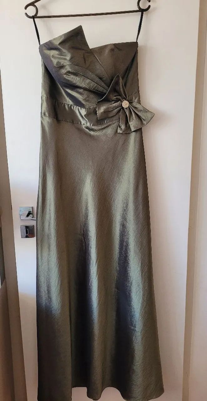 Vestido longo de festa com echarpe - Foto 5