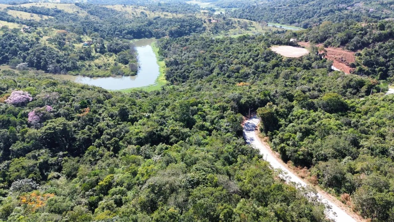 + Rio Corumba 4, 2.500 metros. Carro entra no Negocio = - Foto 4