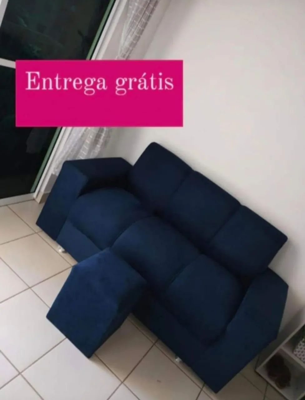 Sofá simples 3 lugares com puff 500$  - Foto 3