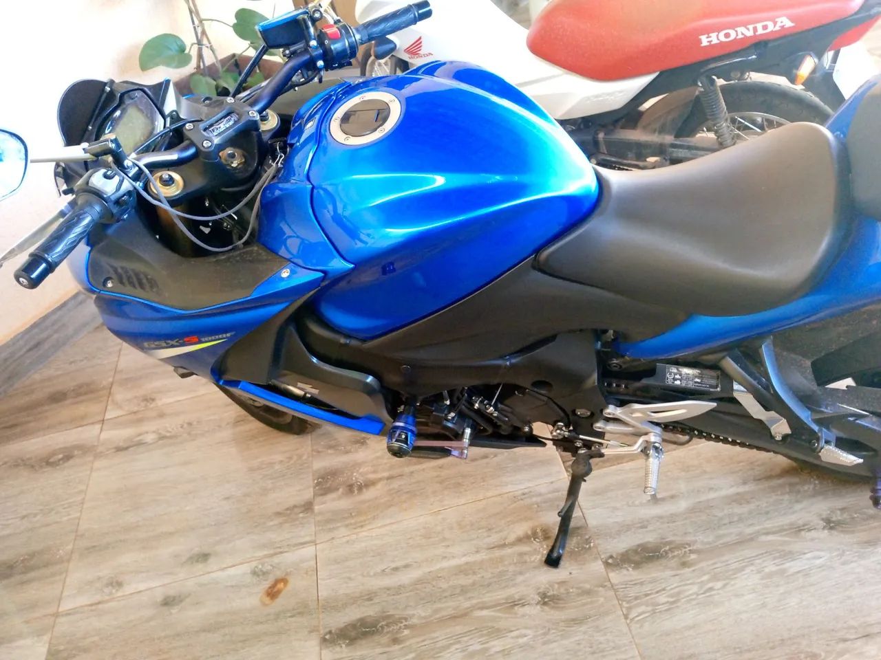 Moto Esportiva - Impecável - Foto 2