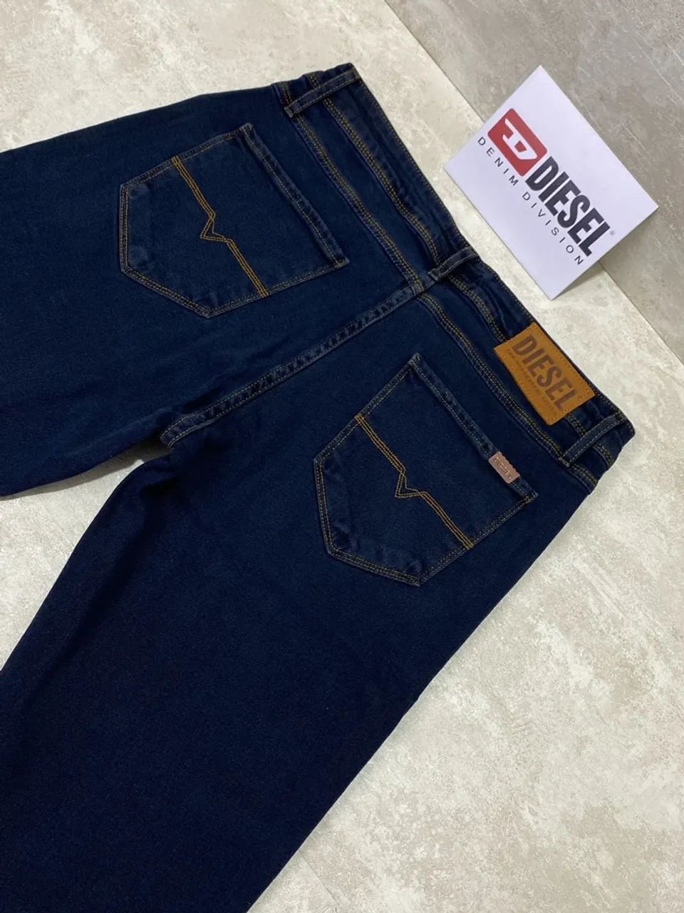 Nova Chegada Importação Calças Jeans Diesel Denim e Hugo Boss - Foto 2