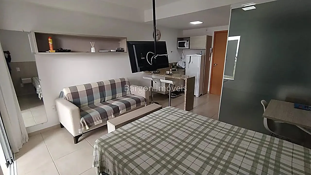 Studio mobiliado a venda no Bairro Estrela Sul em Juiz de Fora