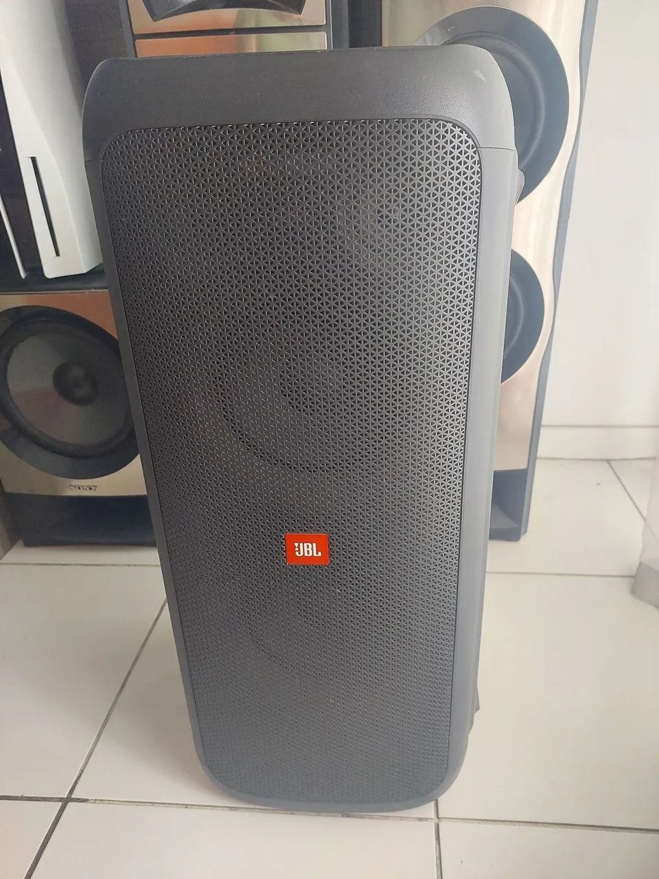 Caixa de som portátil JBL Partybox 300 Bluetooth 