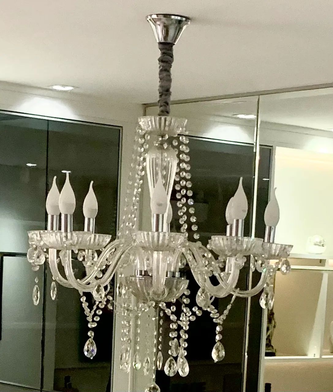 Lustre de Cristal 8 braços  para Sala de Jantar - Elegante e Luxuoso - Foto 5