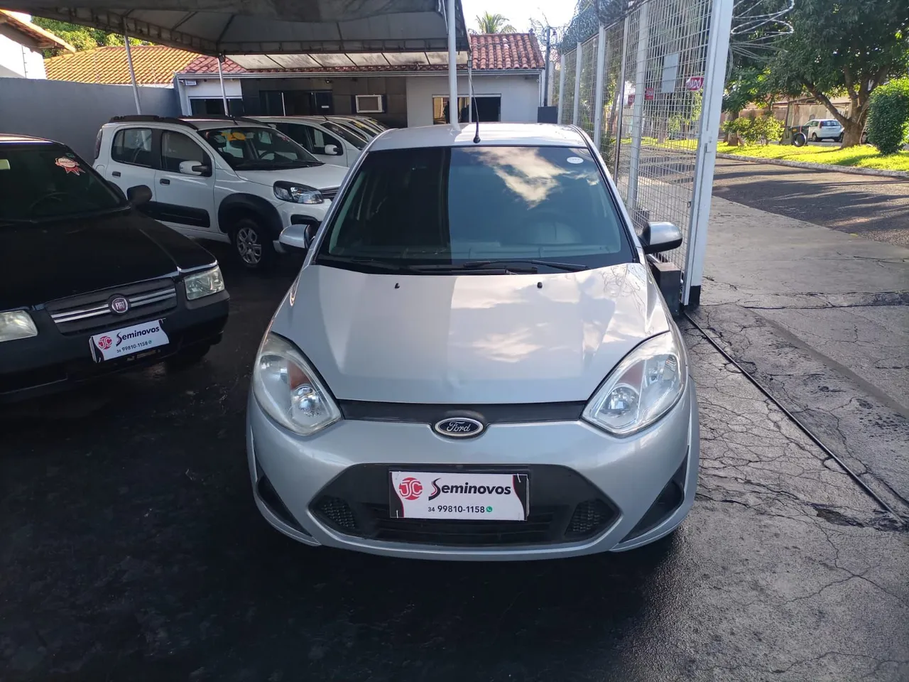 Fiesta sedan 1.6