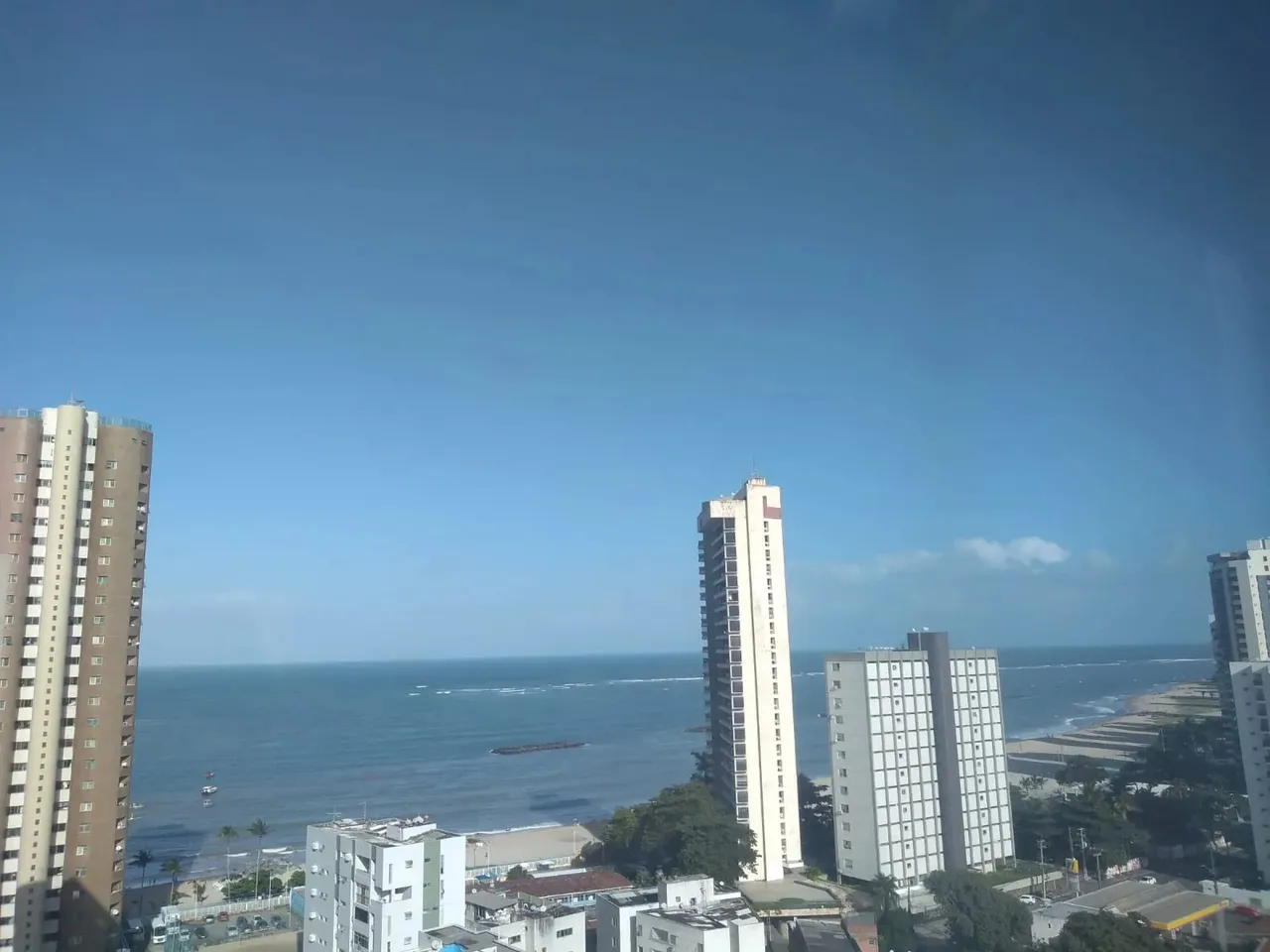 Sala 40m2 nascente vista mar andar alto no empresarial Vema em Piedade