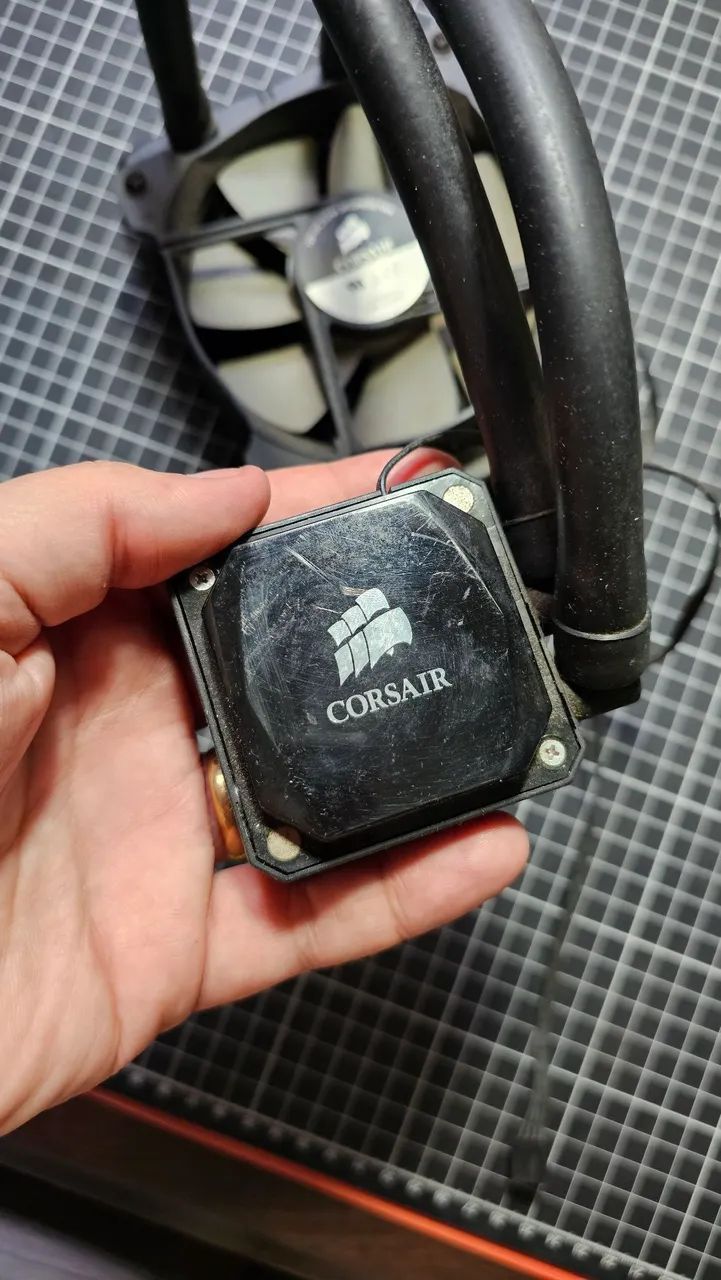 WaterCooler Corsair no estado - Foto 2