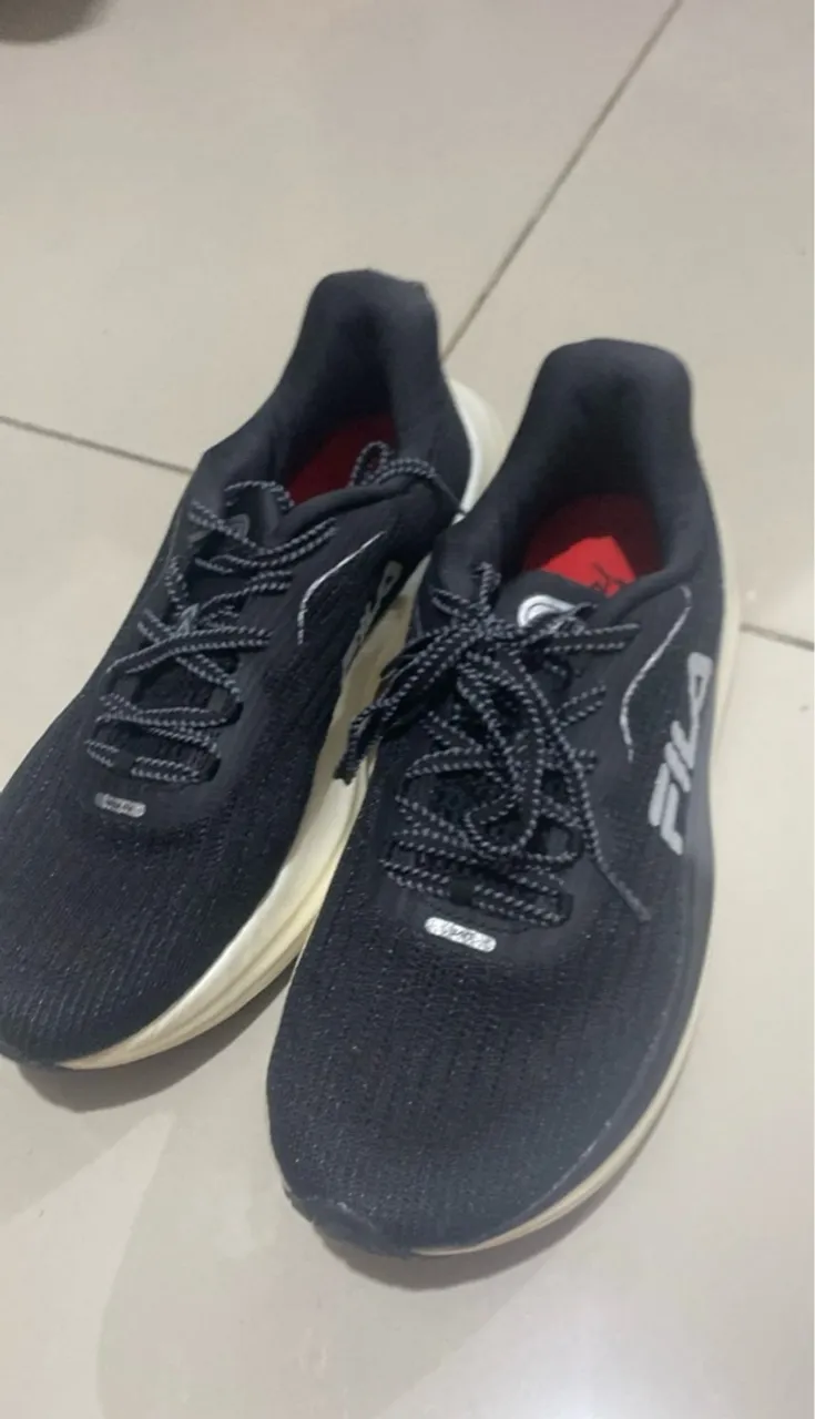 Tênis Fila Speedzone (corrida)
