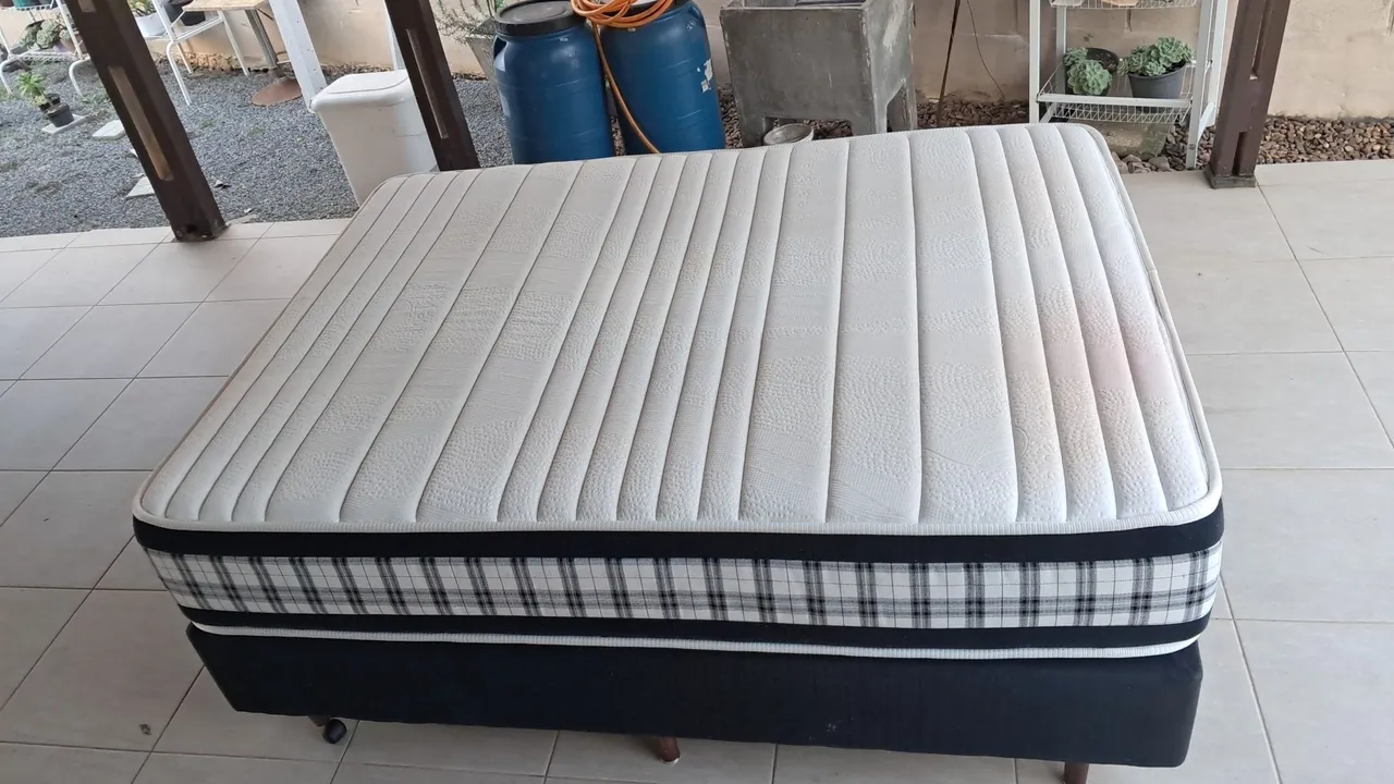 Cama box casal