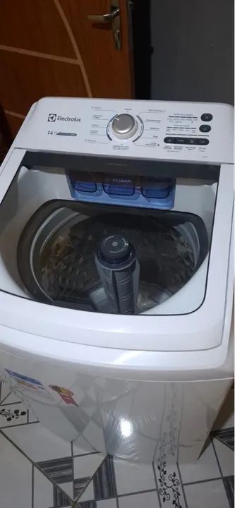 Máquina de Lavar Electrolux 14 kg semi nova  - Foto 2