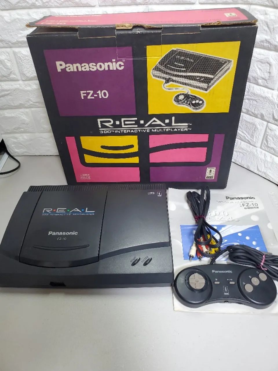 Panasonic パナソニック 3DO REAL FZ-10 Panasonic 3DO FZ-10 - Completo na Caixa + Controle + Cabos +
