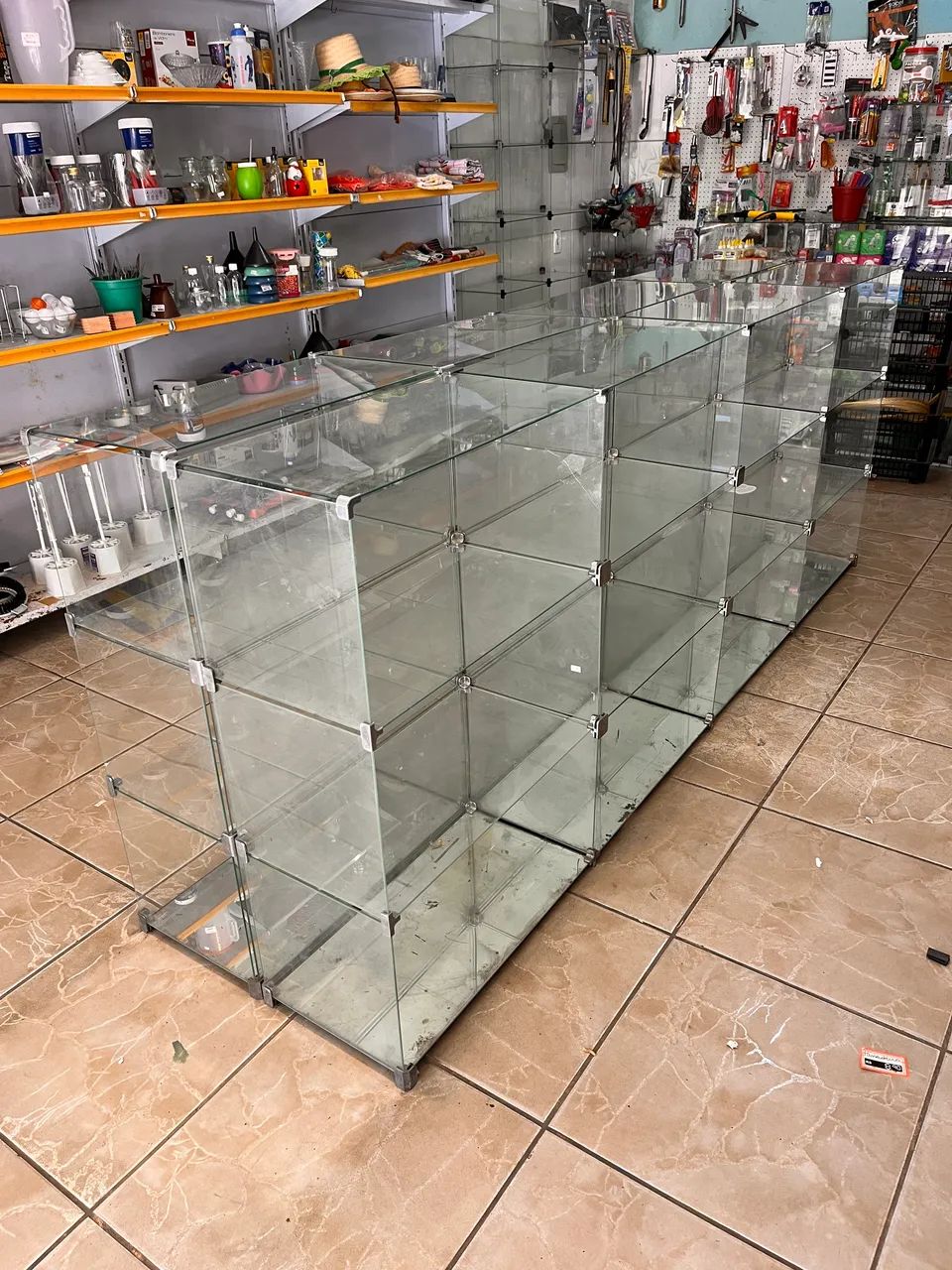 Balcão Vitrine Modulado de Vidro Para Loja - Foto 4