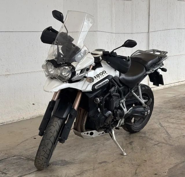 TRIUMPH TIGER EXPLORER  - Foto 2