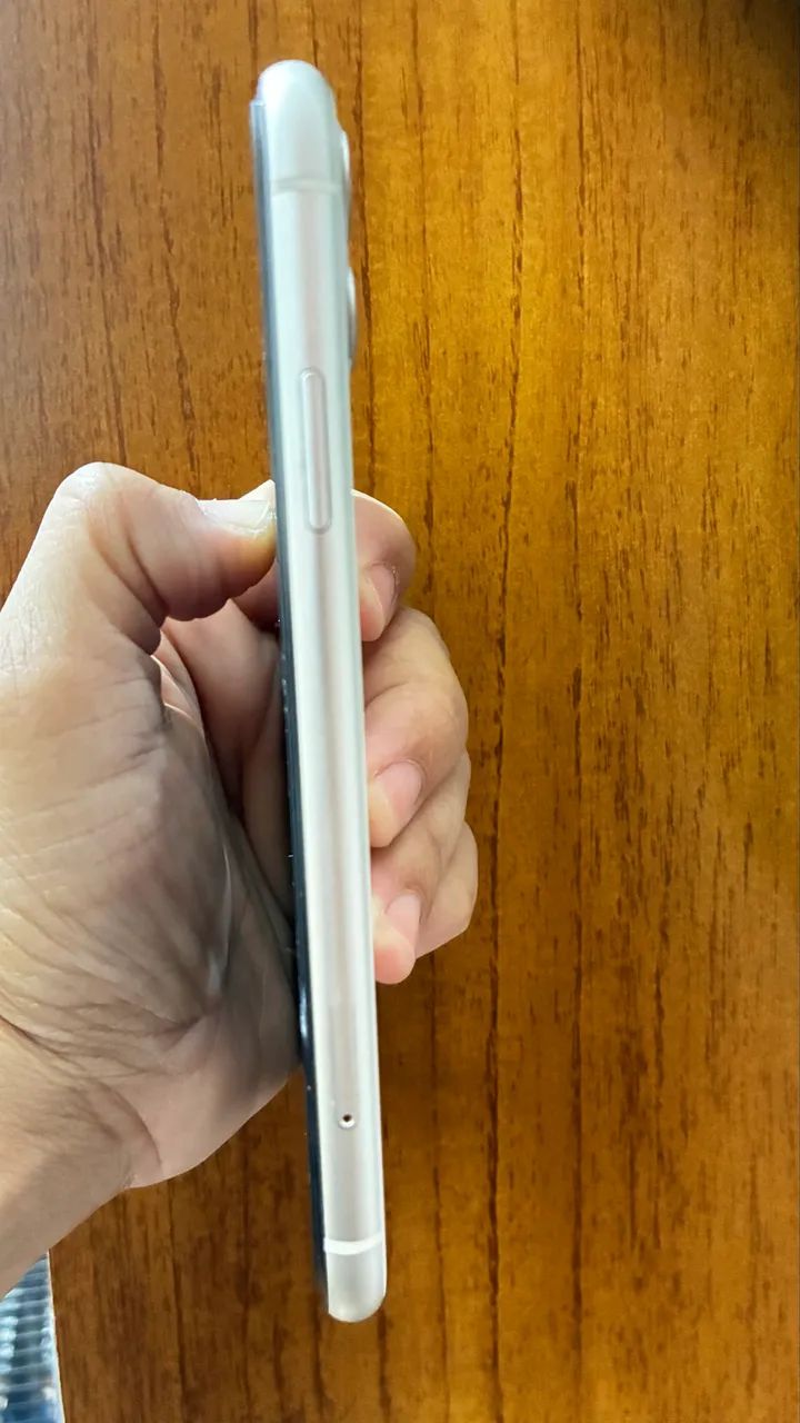 IPHONE 11 excelente estado  - Foto 3