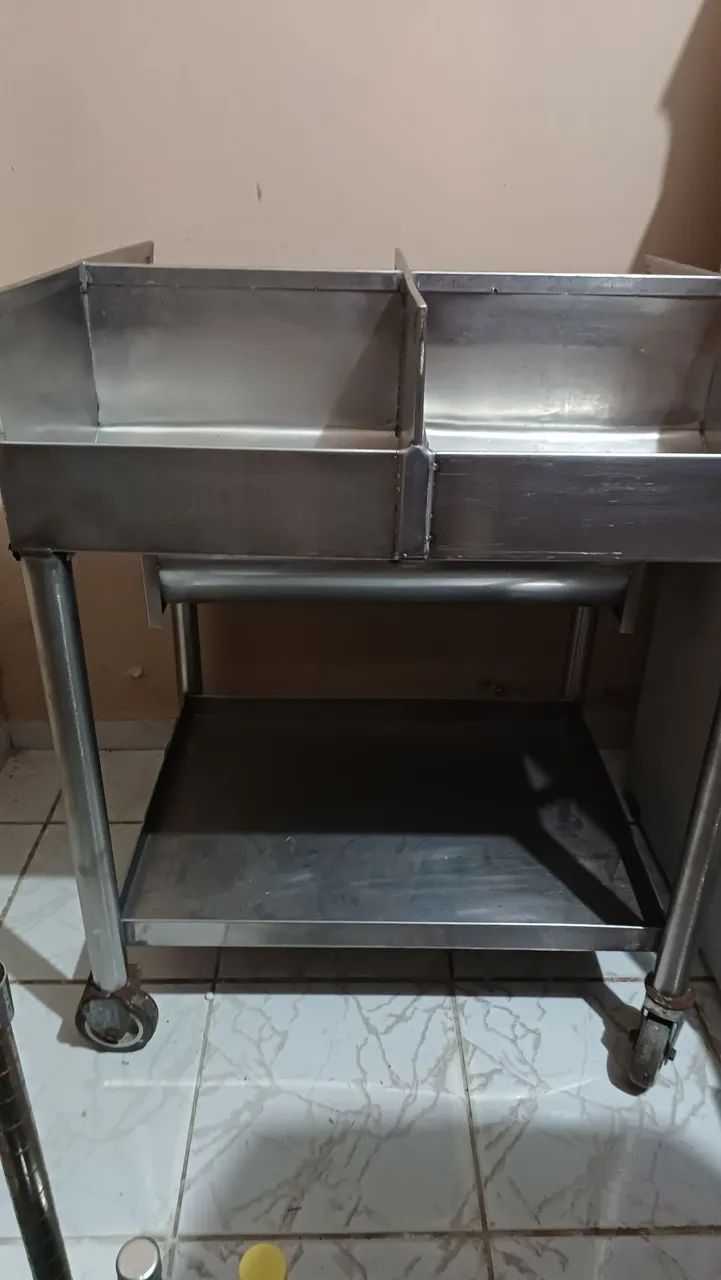 Carrinho Cozinha Industrial Aço inox 