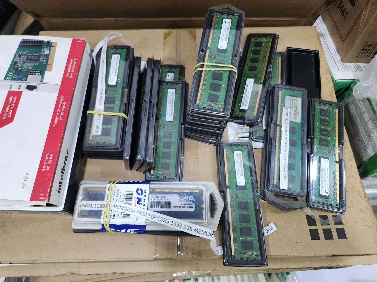 Memória Desktop DDR3 2G etc