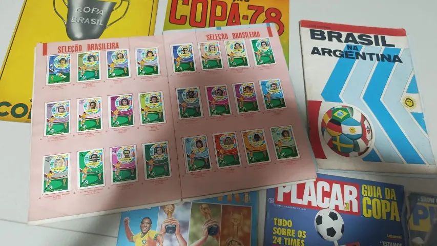 Lote de albuns antigos de copa do mundo 1978  - Foto 4