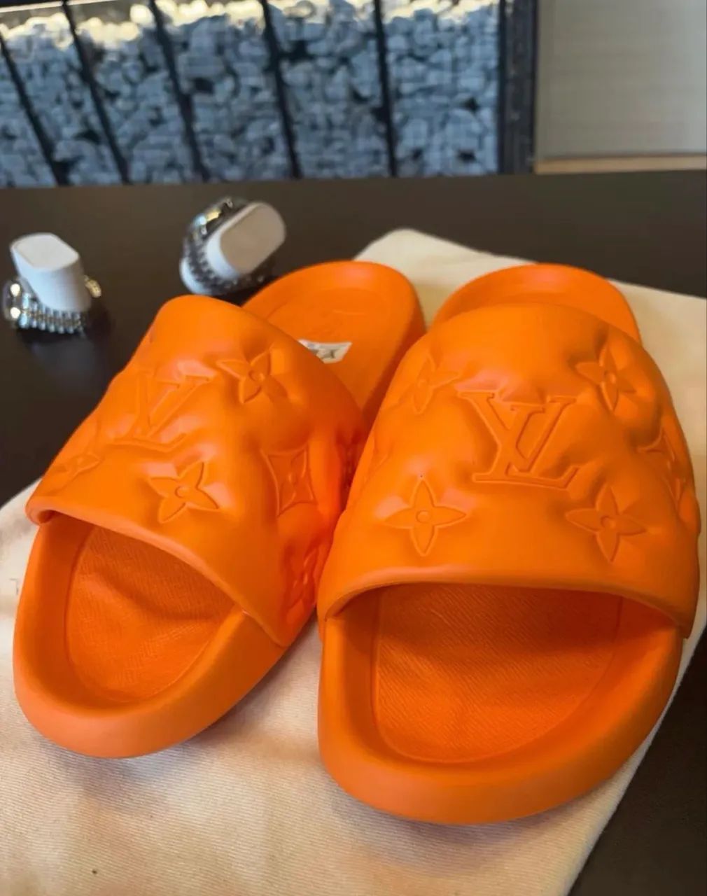 Chinelo louis vitton ORIGINAL