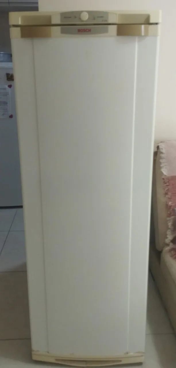 Vendo geladeira Bosch