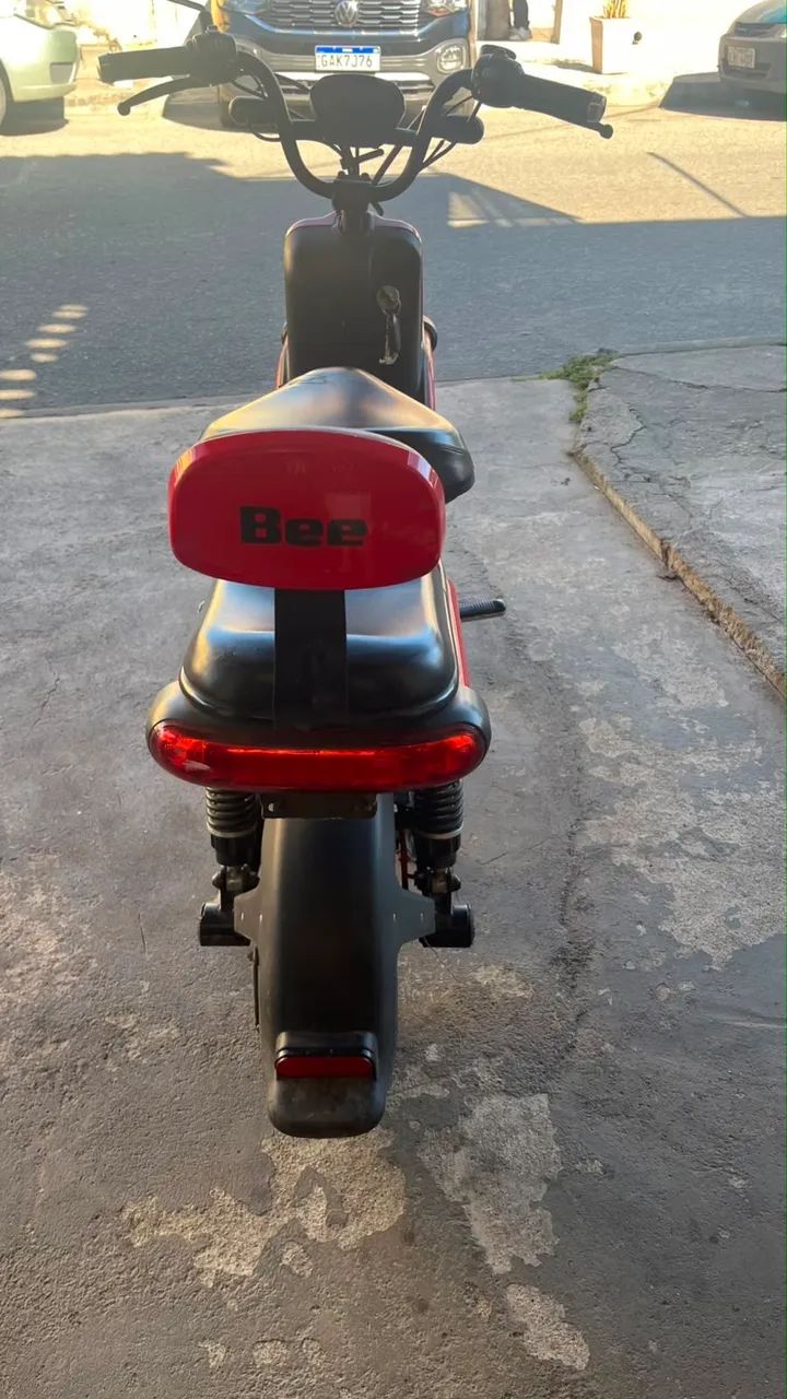 Vendo Scooter Bee U1 Vermelho  - Foto 3