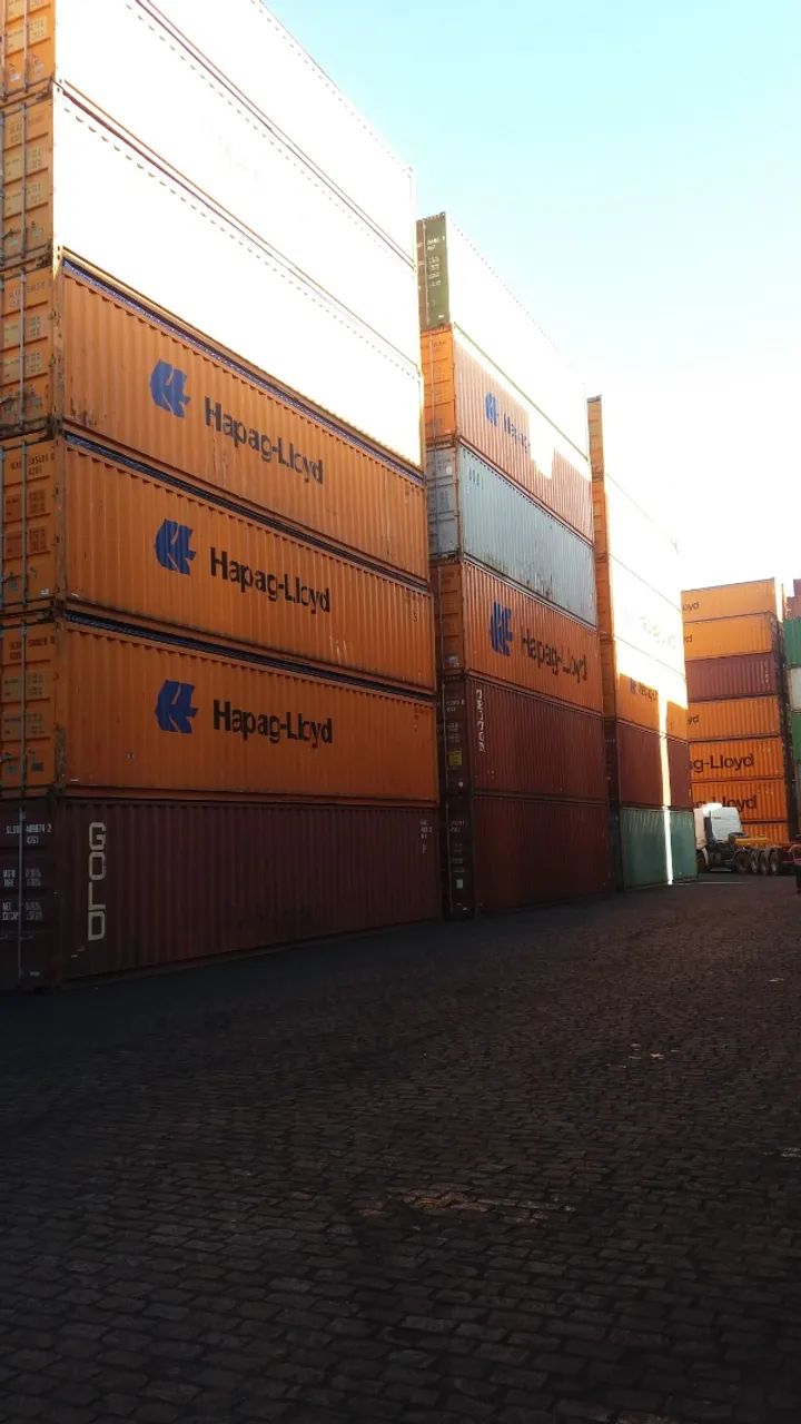 Container de 6 e 12 metros  - Foto 4