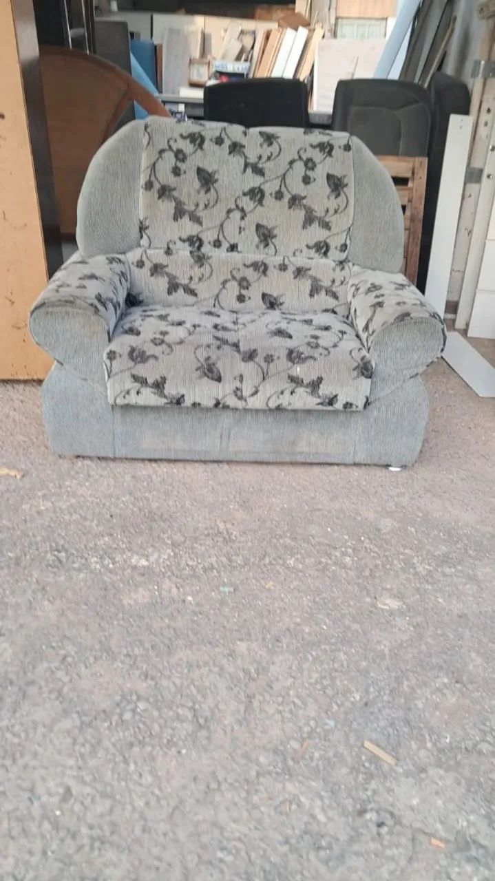 Sofa lindo barato frete grátis  - Foto 4