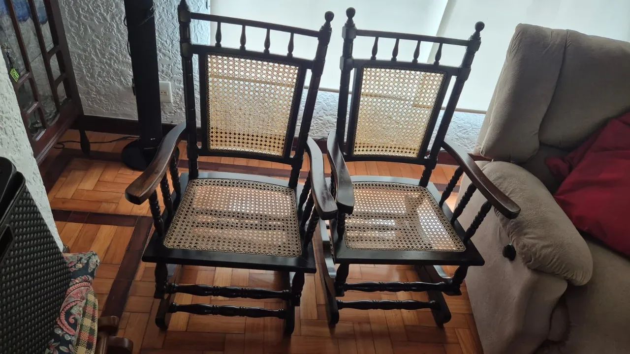 Vendo Cadeiras de Balanço