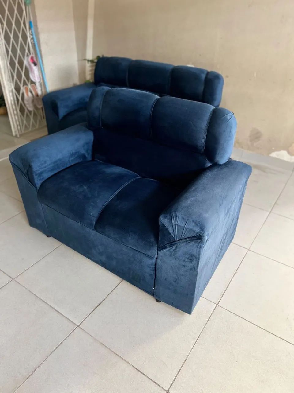 Sofá de 2 lugares. novinho. R$250