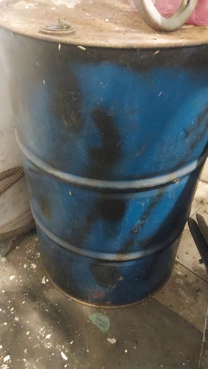 tambor de 200 litros