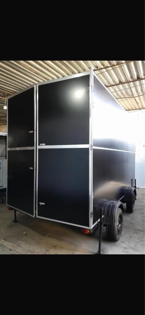 Trailer baú NOVO 4x2 usado 3 meses  - Foto 5