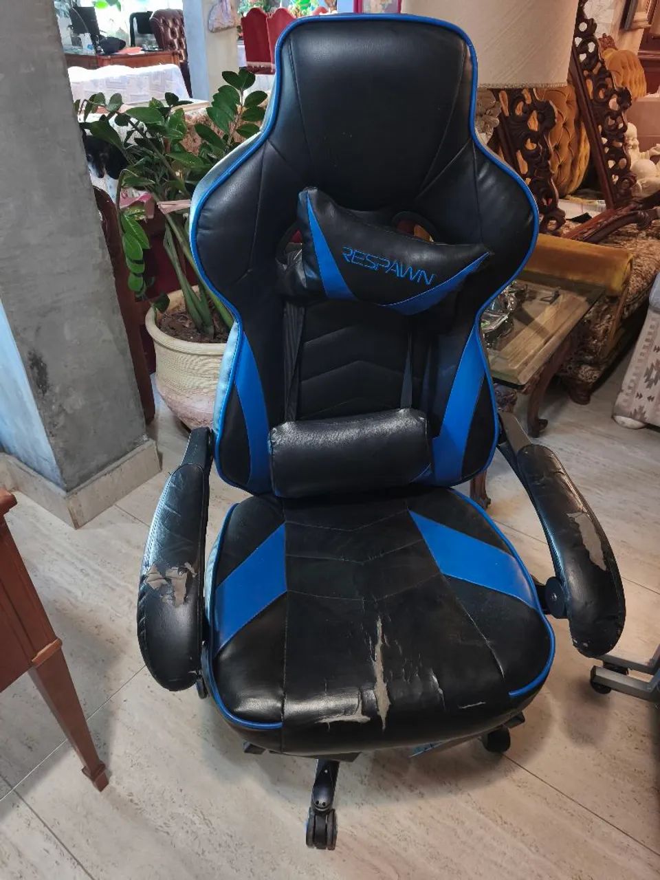 Cadeira e mesa para jogo - Foto 2