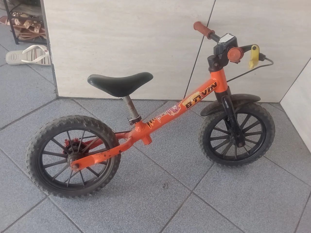 Bicicleta de equilíbrio. - Foto 3