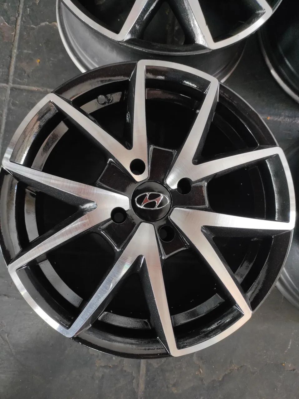 Rodas aro 15 serve HB 20/Onix/gol / argo - Foto 2