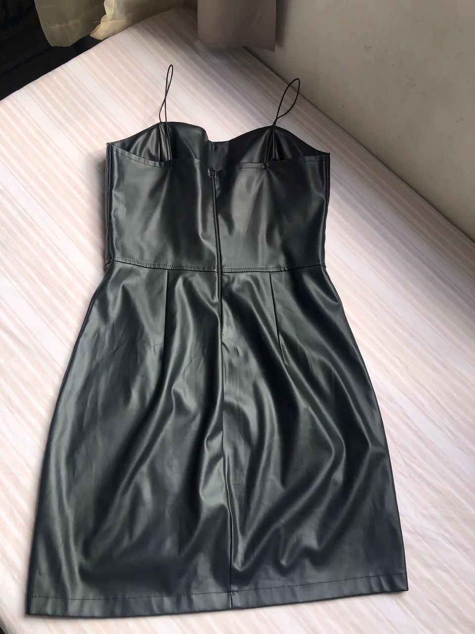 Vestido em courino - Foto 2
