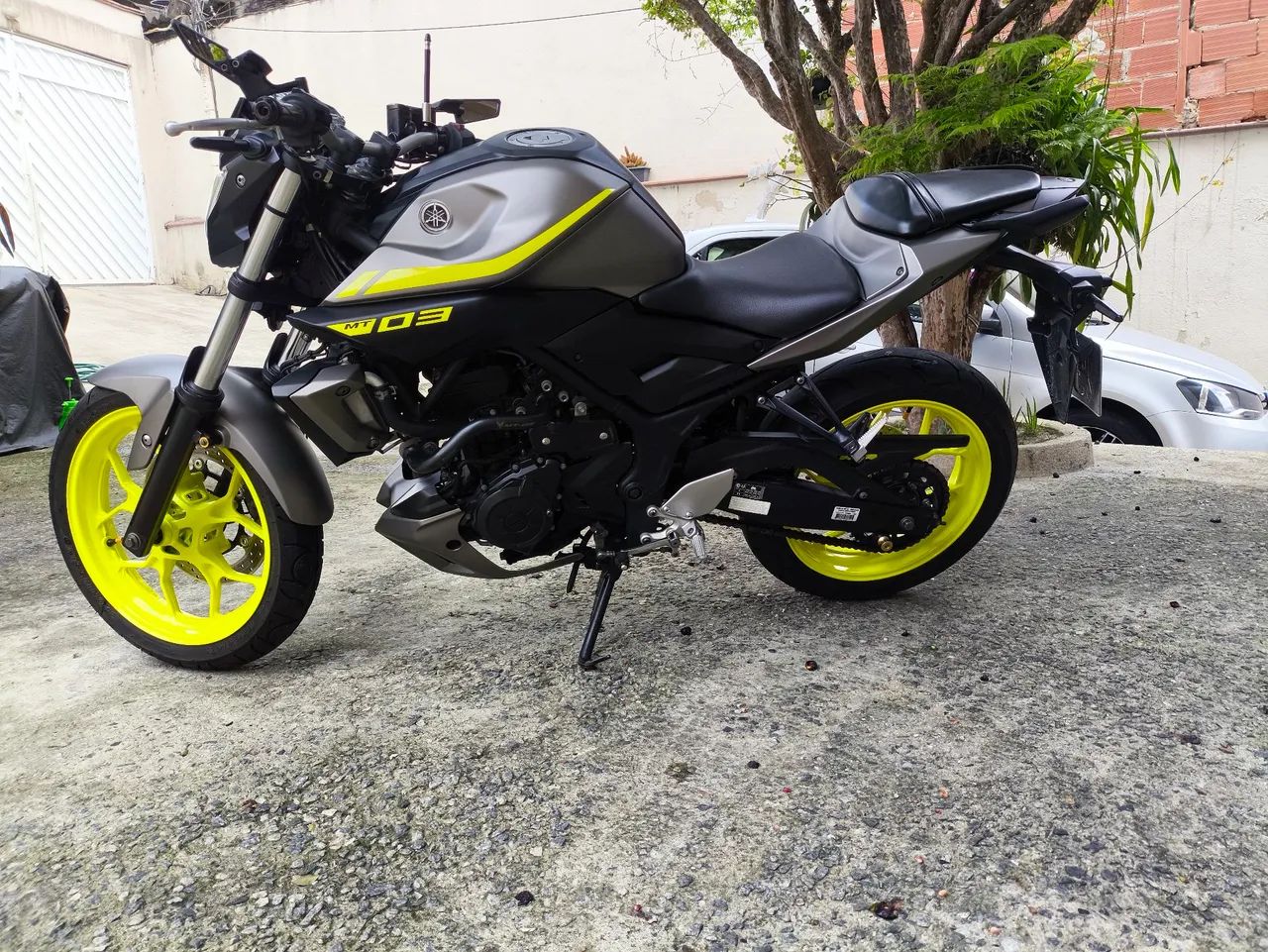 Yamaha MT 03 - Foto 5