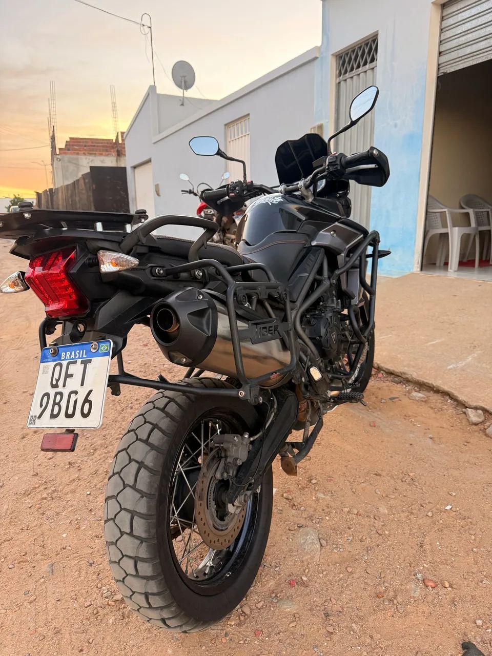 tdfブラック36 Triumph 1200 Rally Black Edition 2026 - 1496484318 | OLX