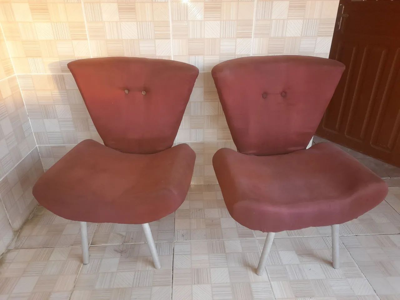 Cadeiras para reforma - Foto 2