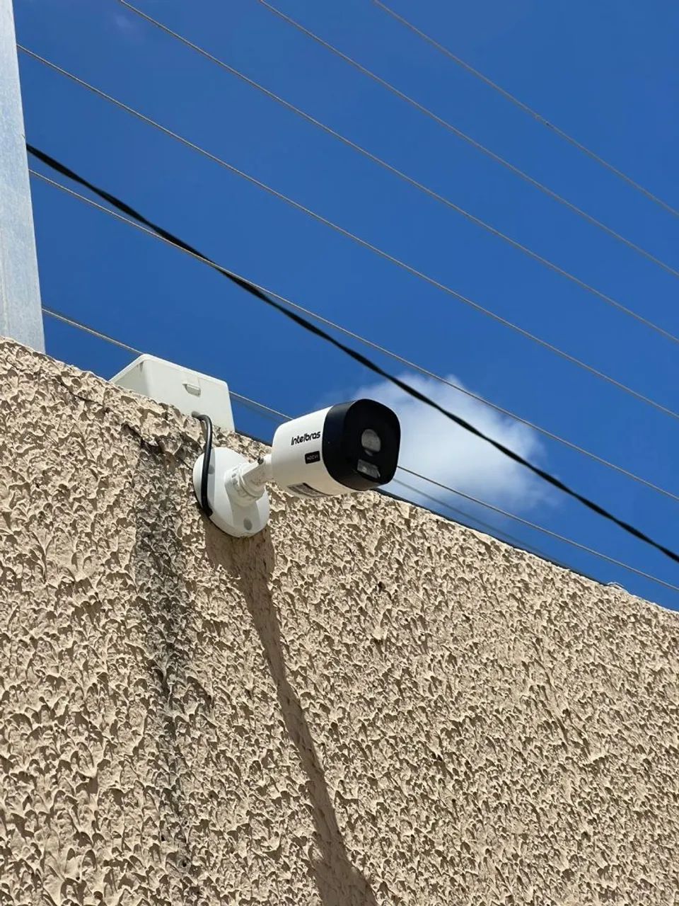 Câmera, motor p/portão,  cerca elétrica 