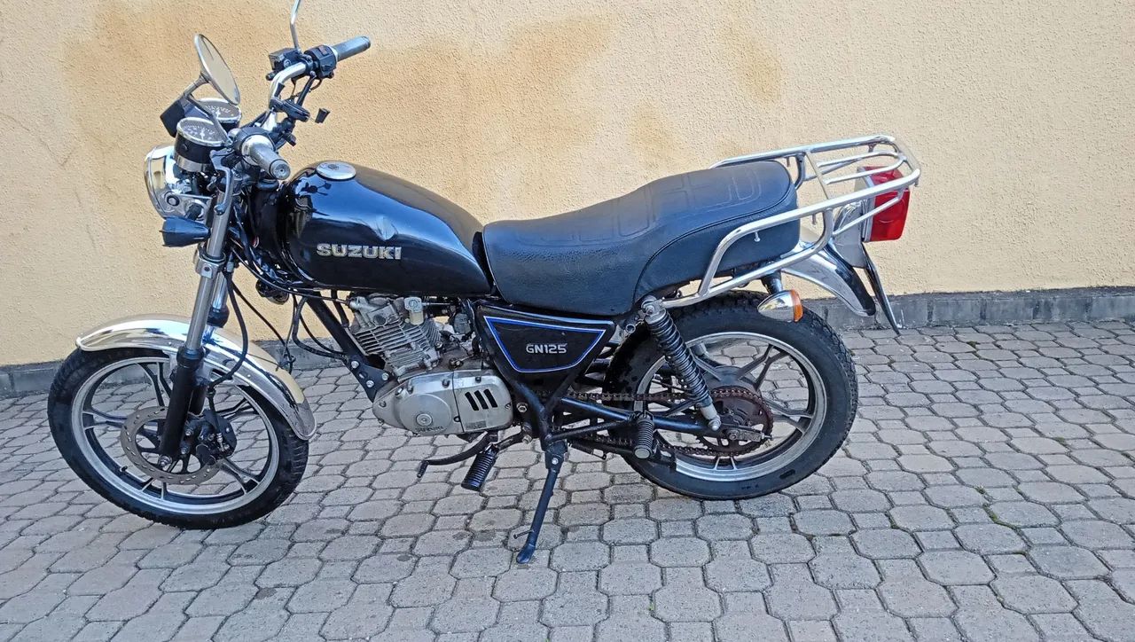 Suzuki Intruder 125 - Foto 2
