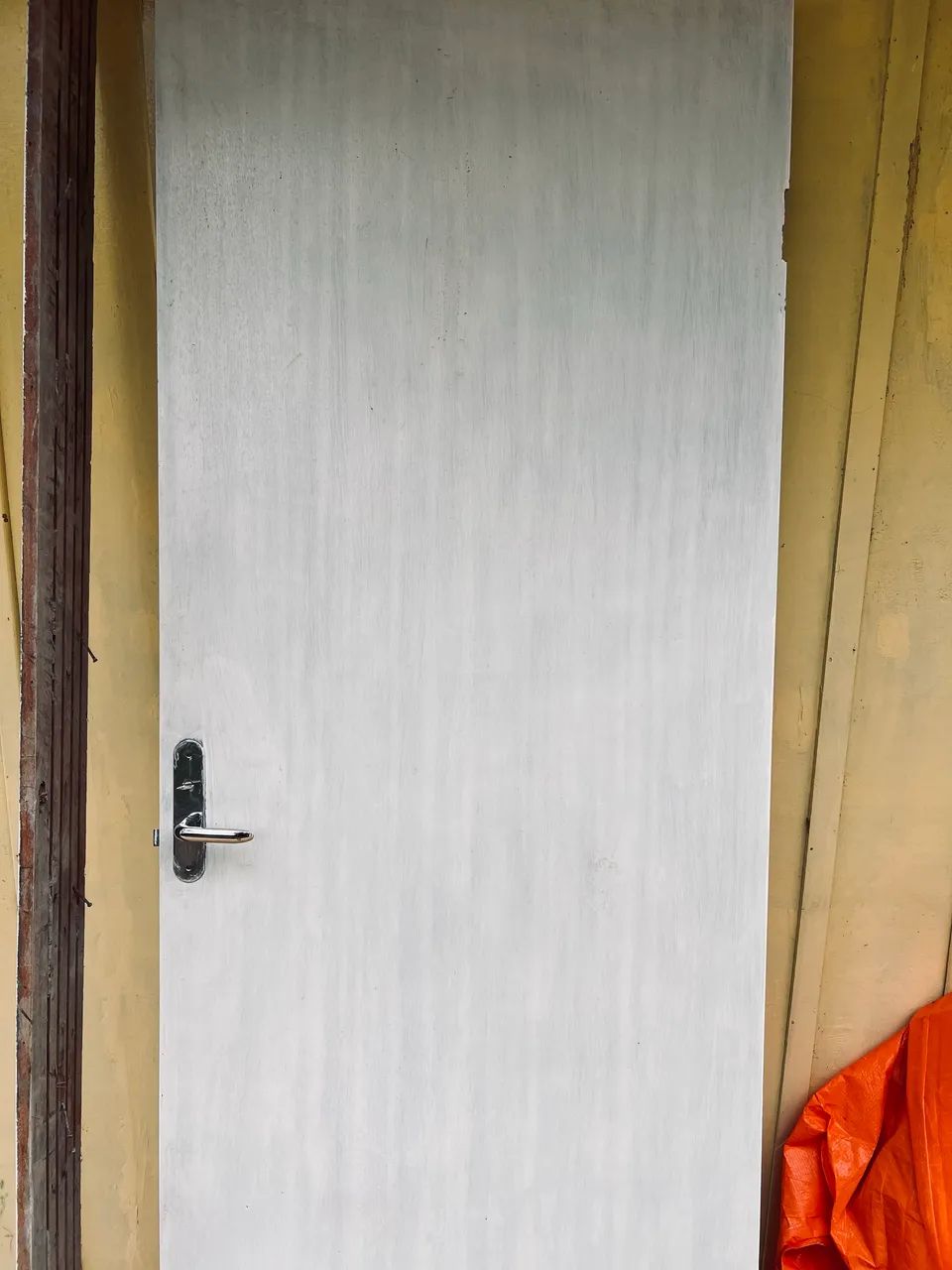 Vendo Porta com Forra - Foto 2