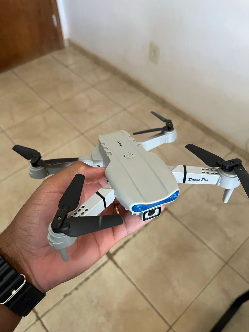 Mini Drone com câmera  - Foto 3