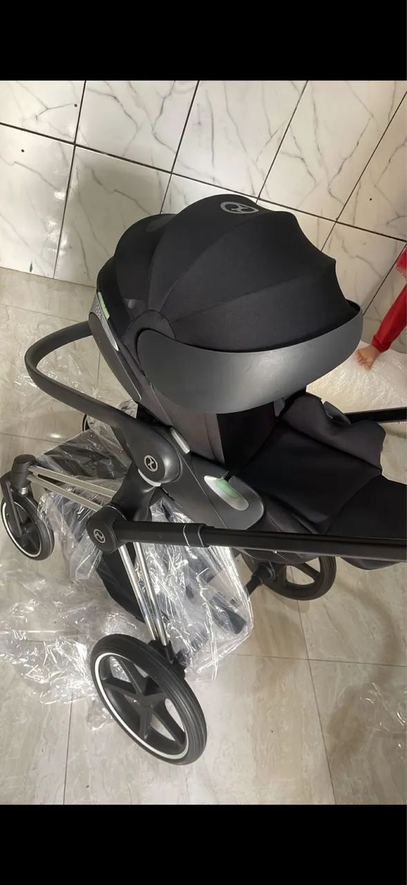Carrinho cybex Priam conjunto Moisés bebê conforto