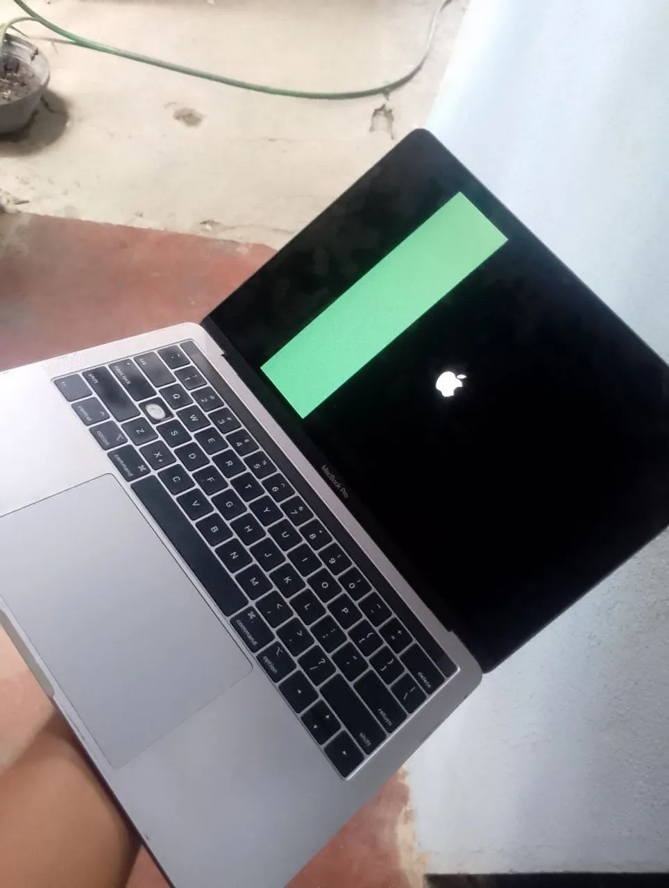 MacBook Pro Intel i5 8GB - Display com Defeito - Foto 3