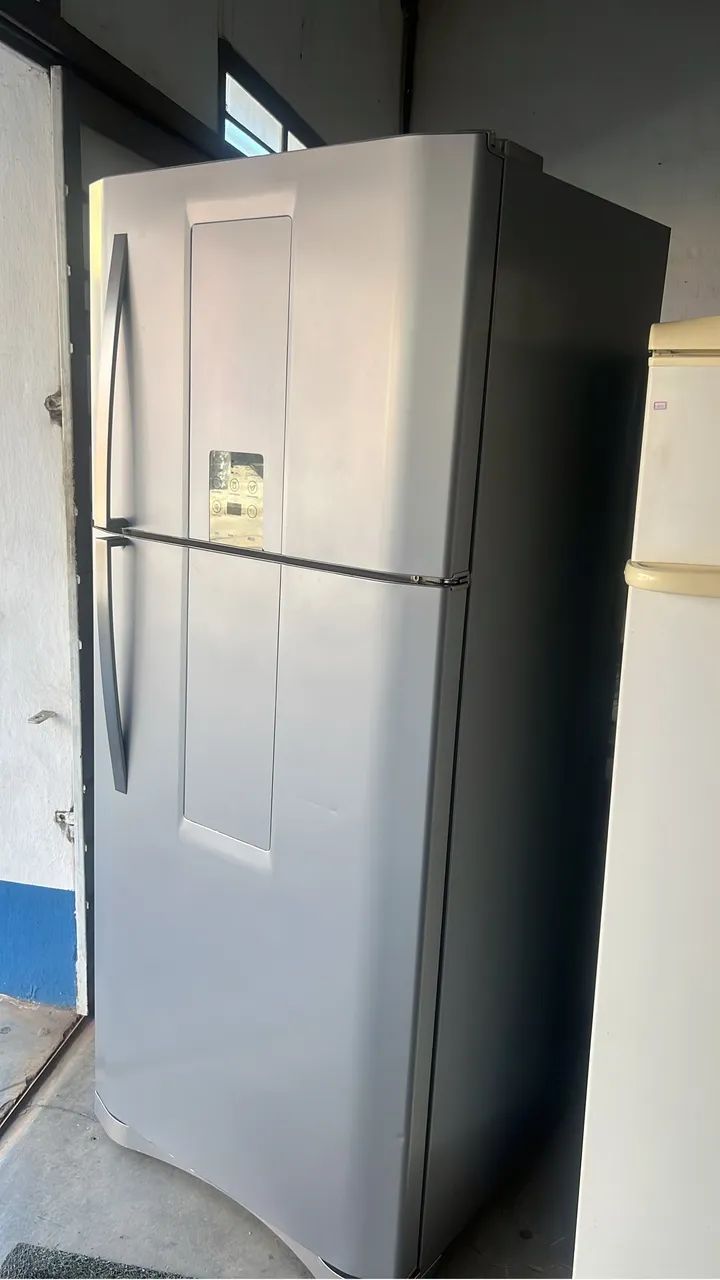 Geladeira Eletrolux 560 litros  - Foto 2