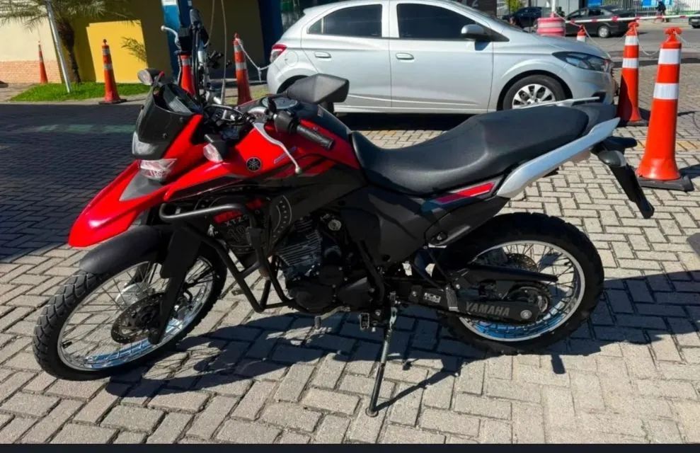 YAMAHA LANDER 250 BLUEFLEX 2025. - Foto 3
