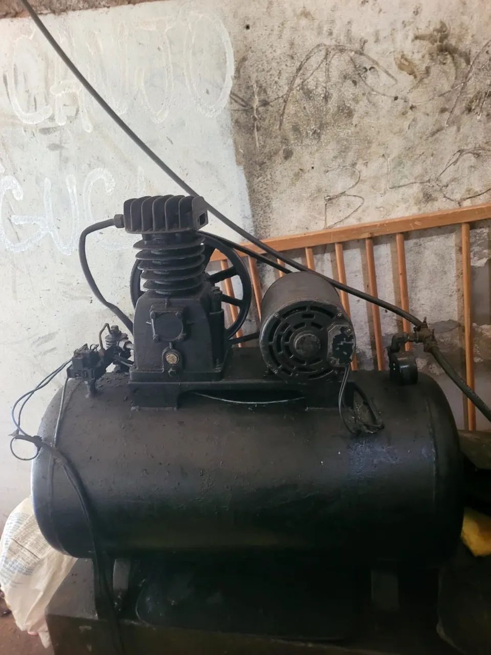 Compressor de ar e lavadora de lava jato  - Foto 2