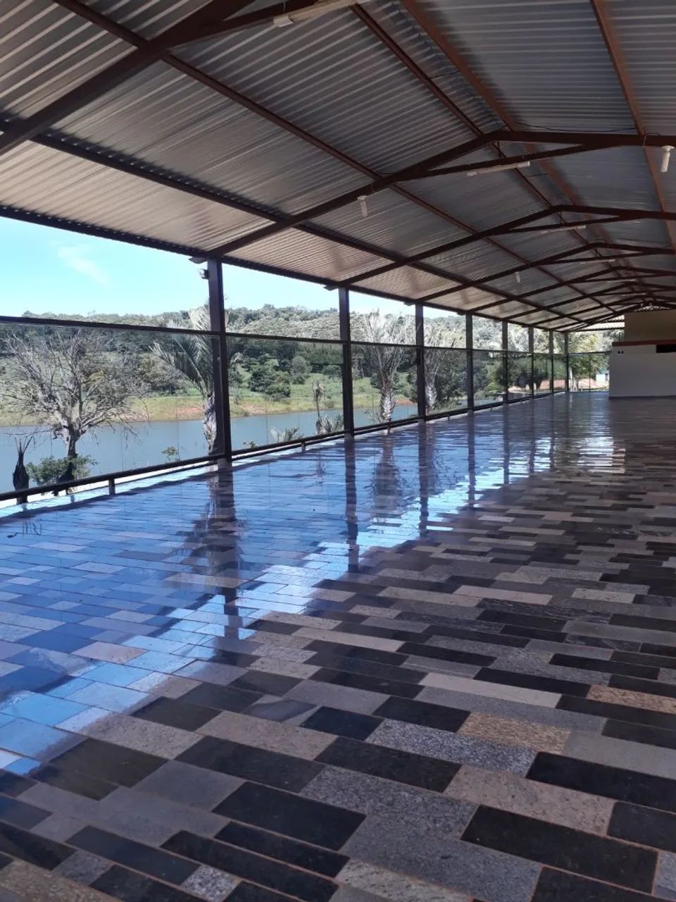 Galpão/Salão 950m2 localizada na BR 153. Anápolis/Jaiara. 