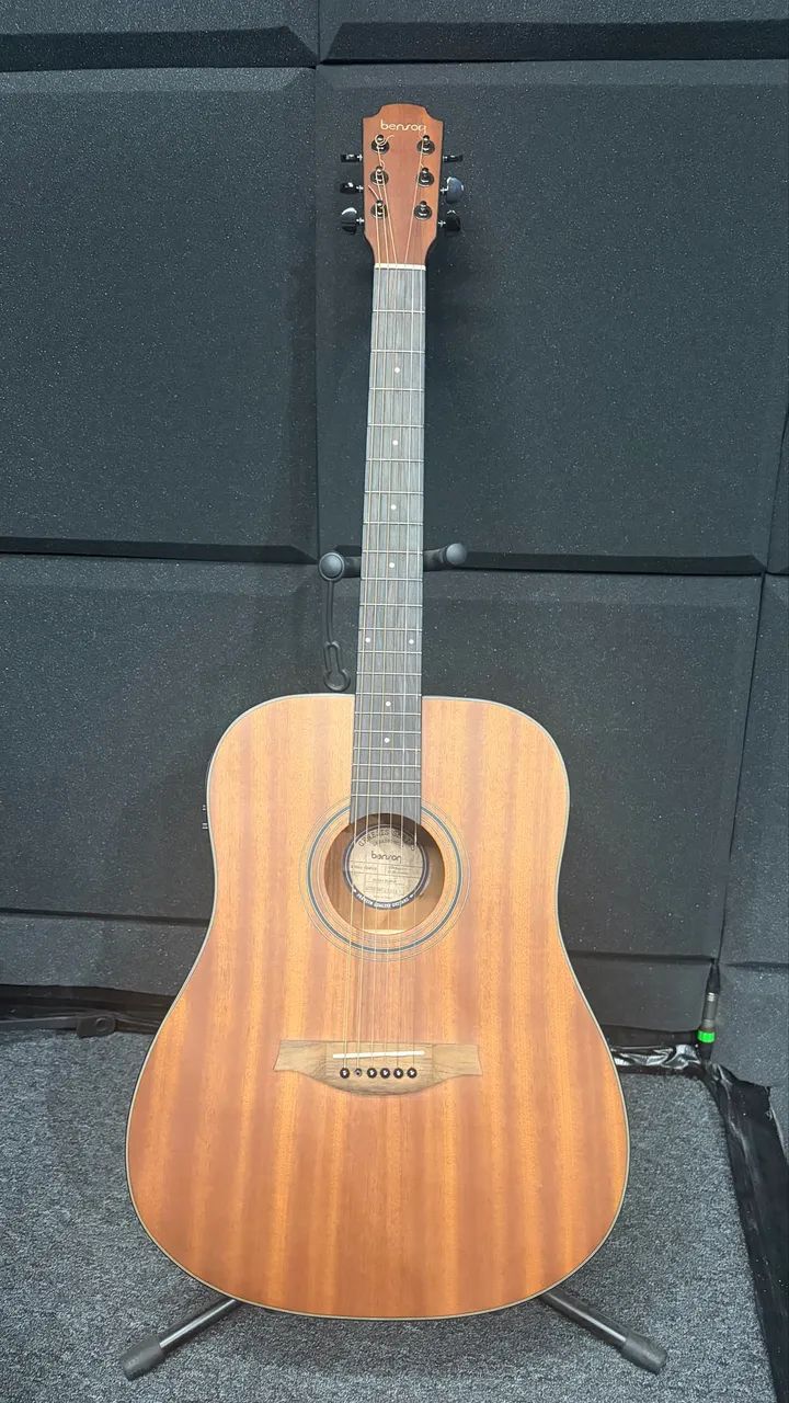 Violão Benson elétrico 