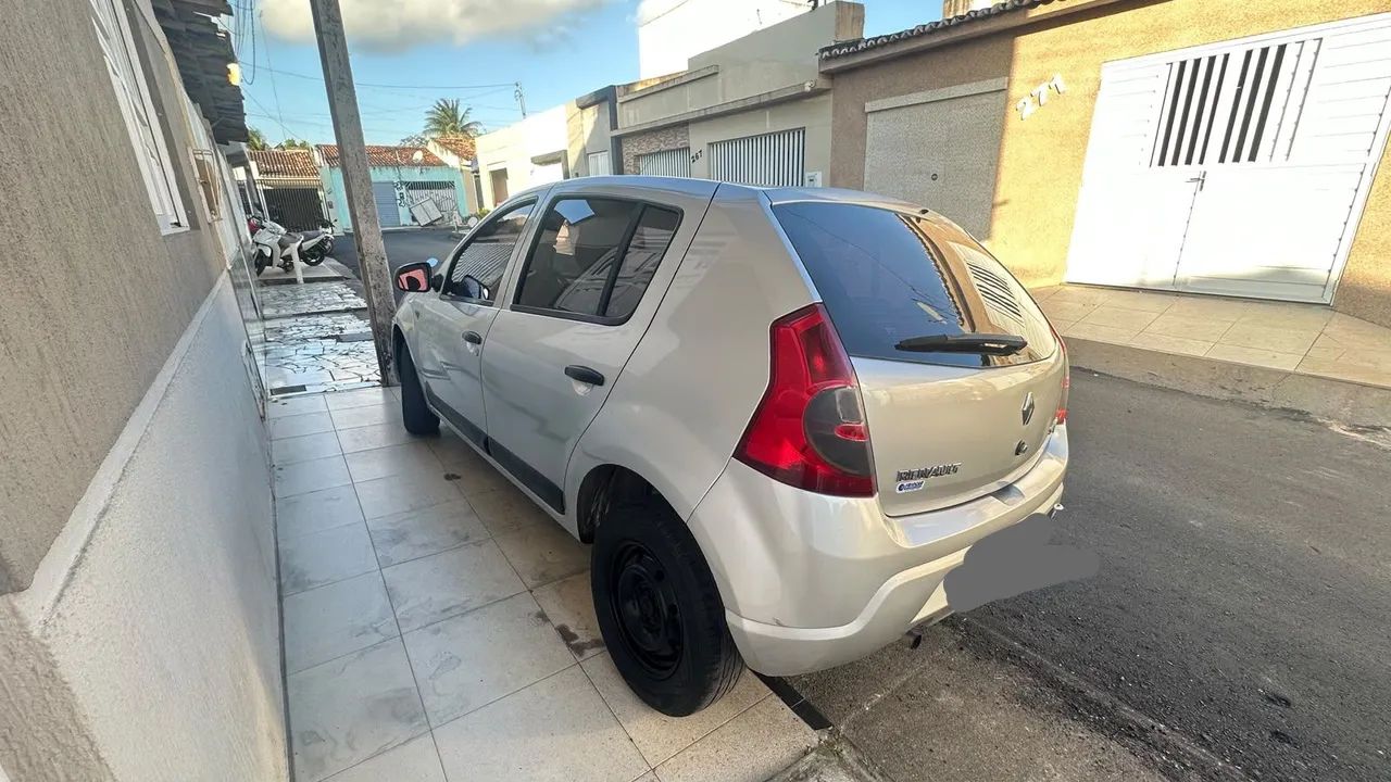Renault Sandero Expression Hi-flex 1.0 16V 5P 2011 - Foto 2
